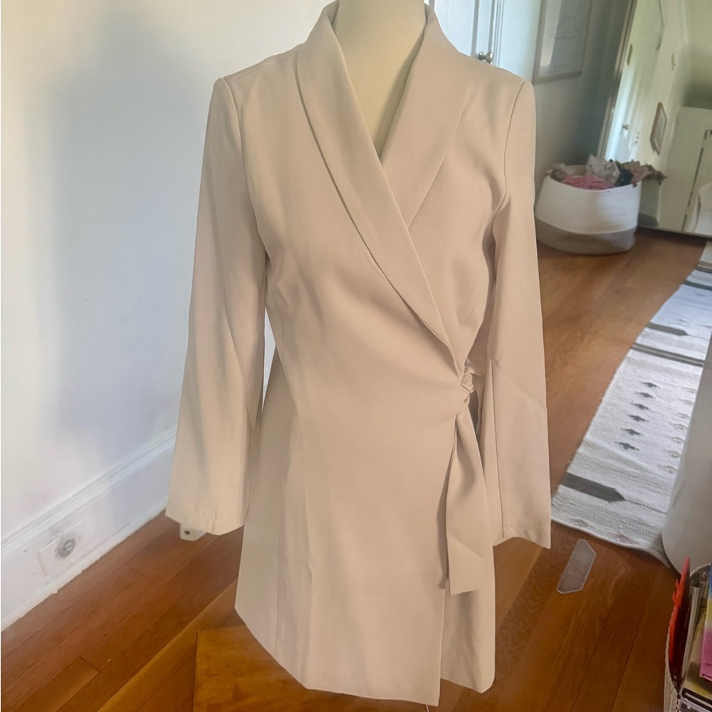 Commense Cream Blazer Dress